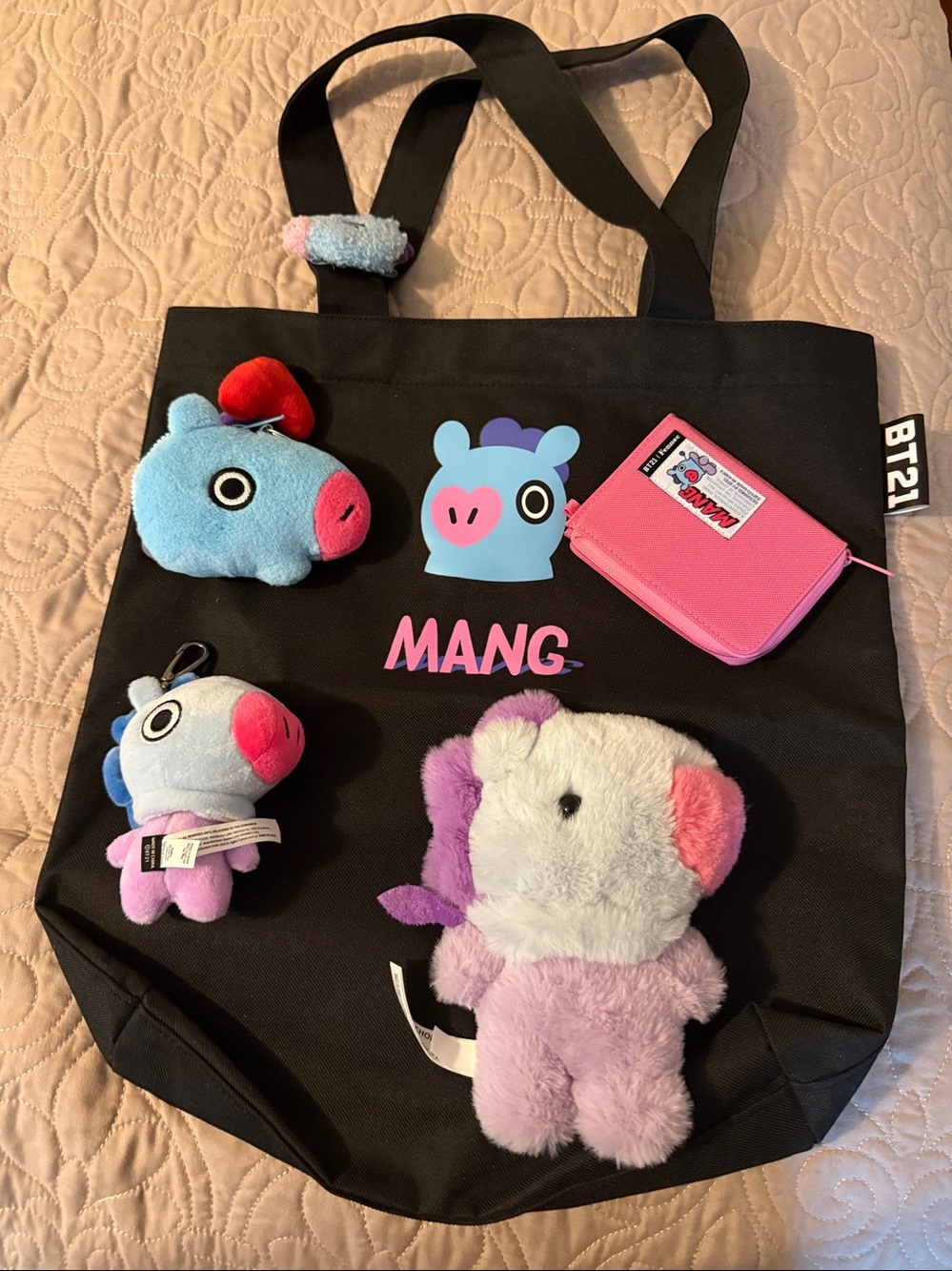 BT21 MANG BUNDLE OF 6! Tote, Wallet, Plush, Keychain wallet, keychain, Hair Clip